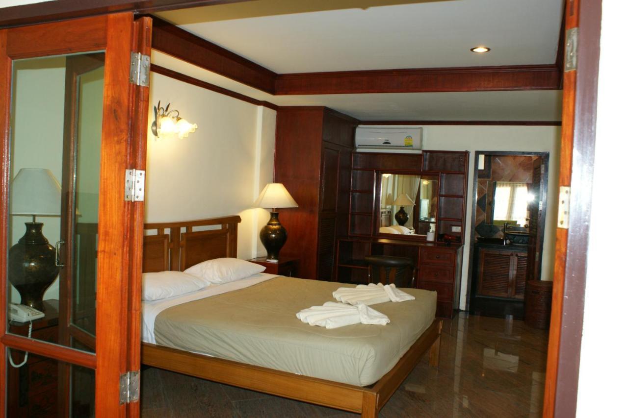 ปริ้นซ์ เอดูอาร์ อพาร์ตเมนต์ แอนด์ รีสอร์ต  Aparthotel Patong ภายนอก รูปภาพ